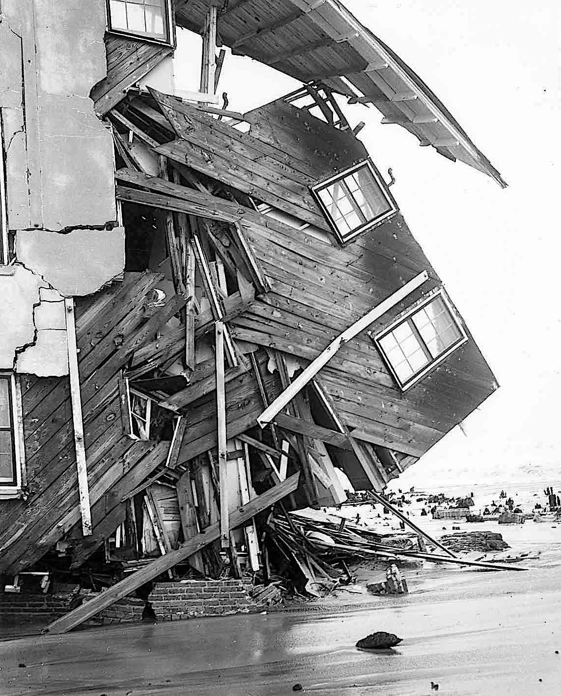 image: house damage, Atlantic Beach after Hazel.