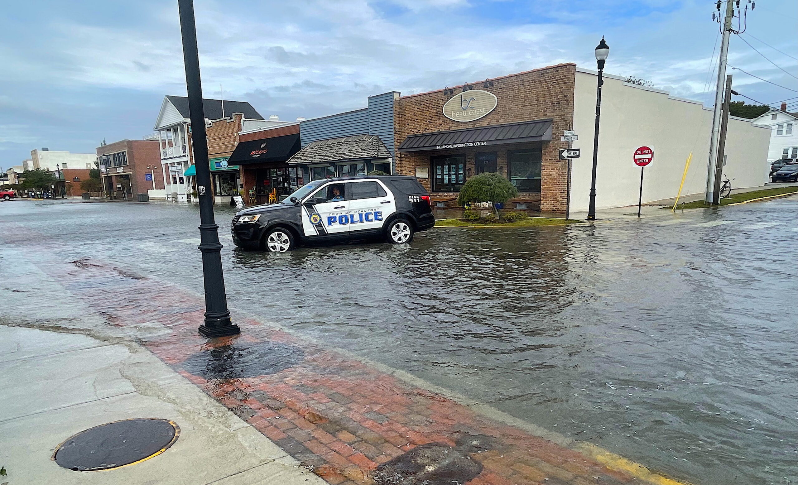 image: flooding in Beaufort.